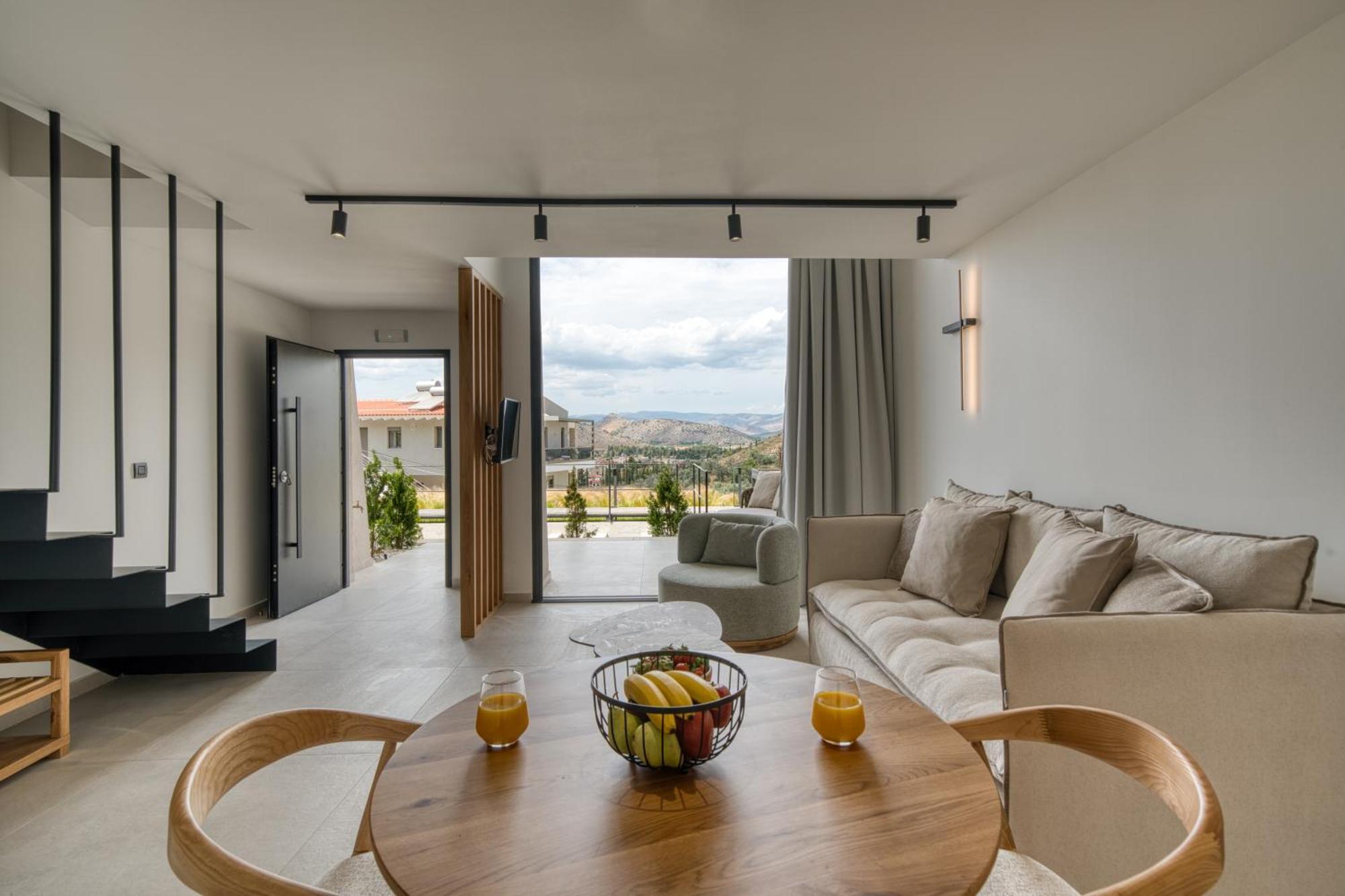 Anima Deluxe Suites Nafplio Exterior photo