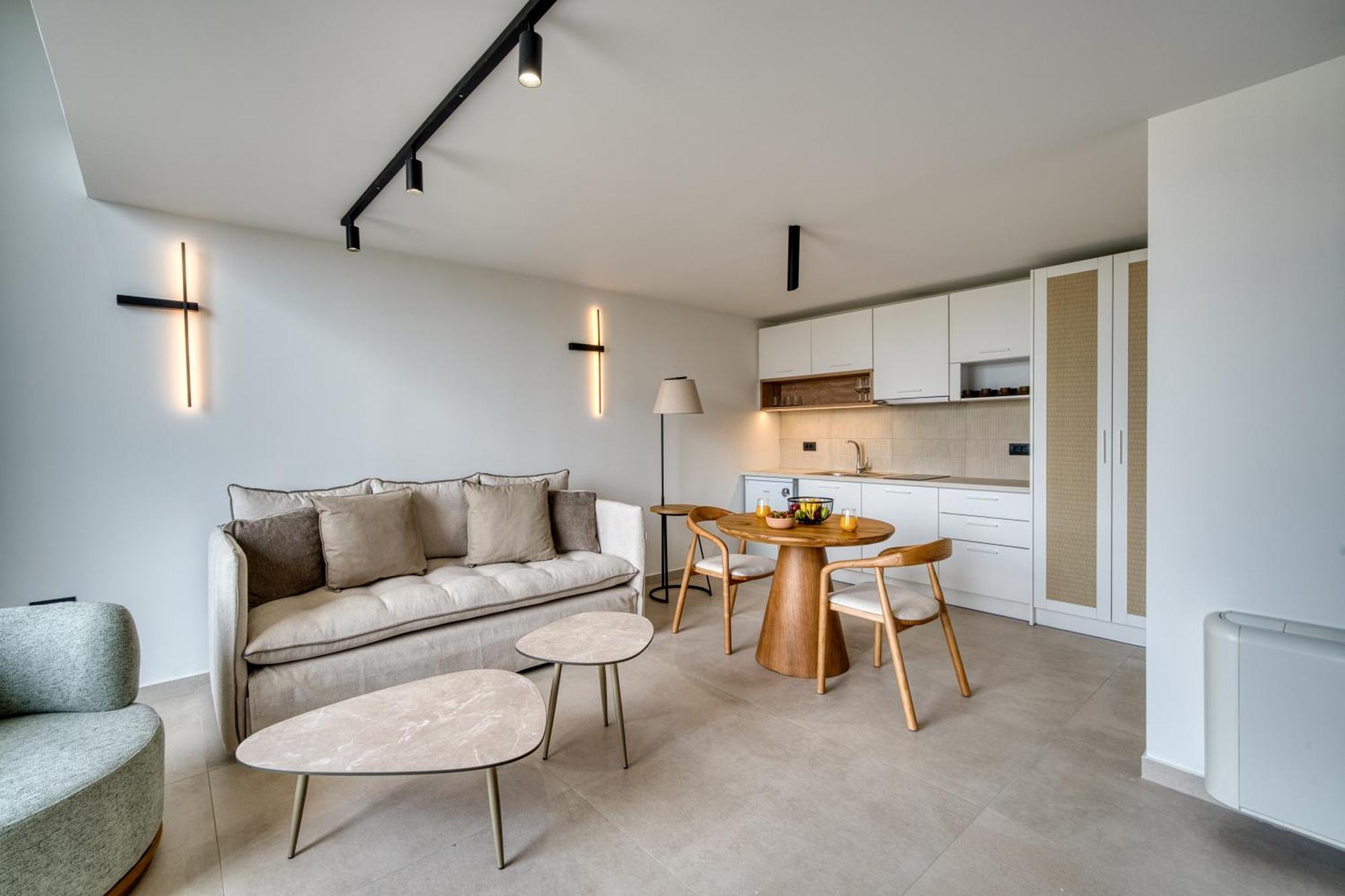 Anima Deluxe Suites Nafplio Exterior photo