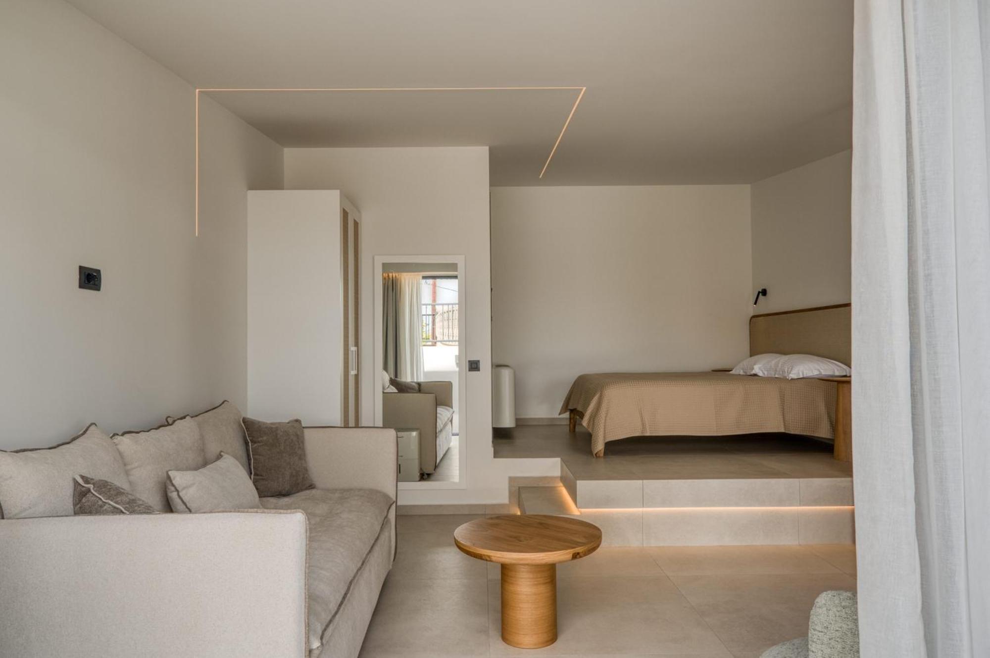Anima Deluxe Suites Nafplio Exterior photo